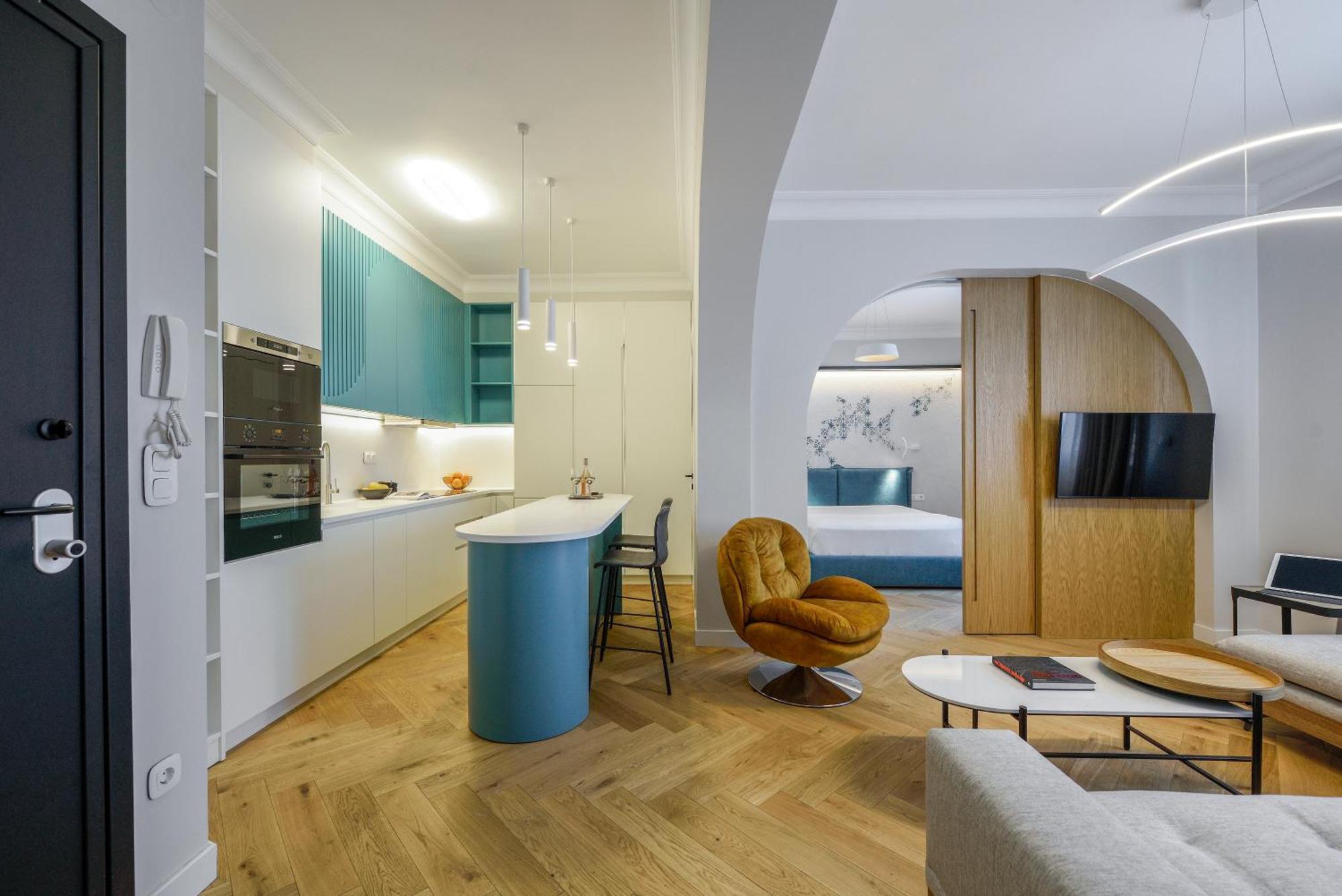 Queen Apartment Thessaloniki By Luxlikehome Exterior photo